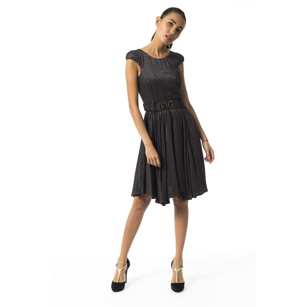 Dress by BYBLOS for women in viscose gray features an cute silhouette, detailed with a short-sleeve and that elegantly flows into a cute midi.