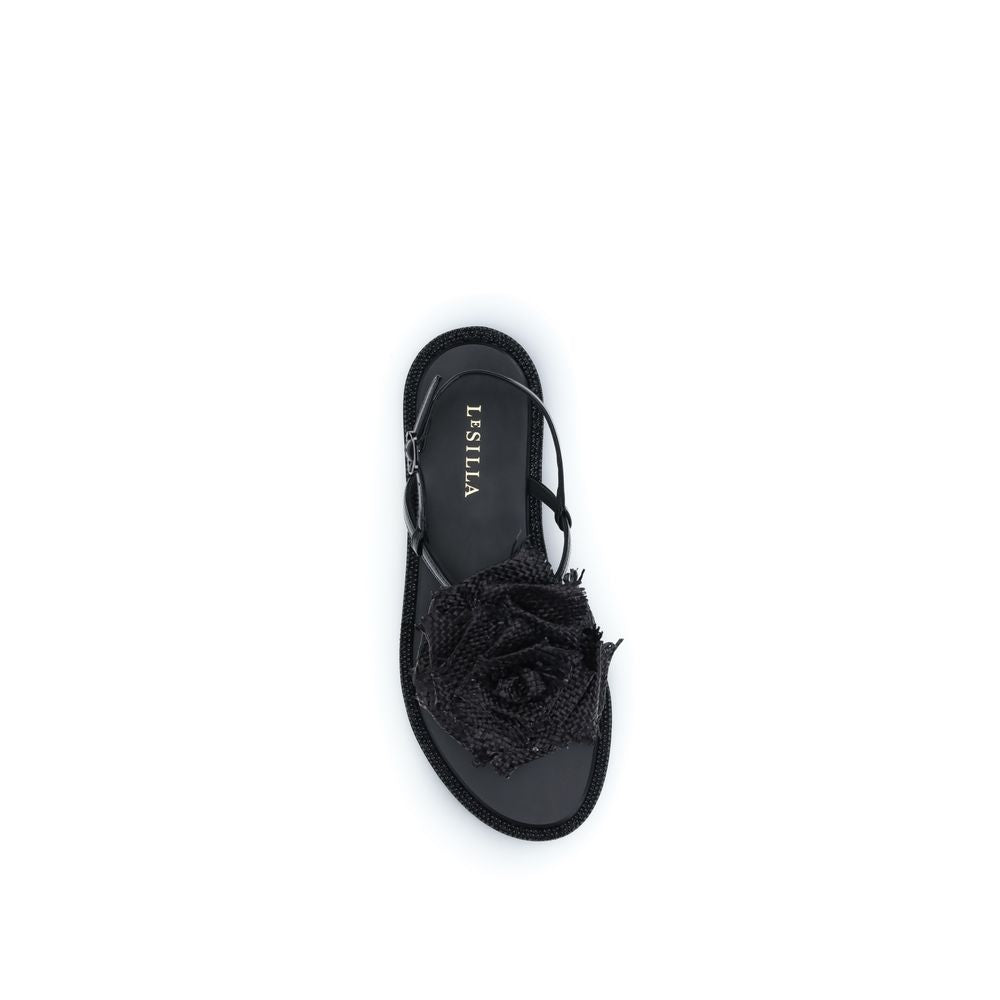 Flat Flip-Flop Sandals by LE SILLA for women in bos taurus calf leather black & rose features an effortlessly chic silhouette from the Women's Bos Taurus Calf Leather Flat Flip-Flop Sandals collection, showcasing a effortlessly chic flat and elegant .