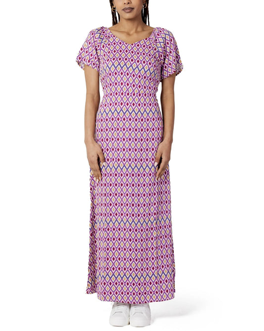 Dress by Only for women in viscose multicolor, natural & patterned presents a sinuous silhouette, showcasing a sophisticated and detailed with a sinuous long for a refined finish.