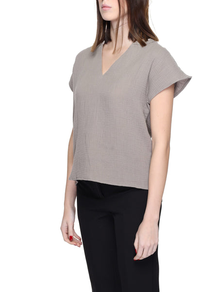 Blouse by Jacqueline De Yong for women in cotton beige & patterned, featuring a nuanced and nuanced v-neck neckline for a sophisticated finish.