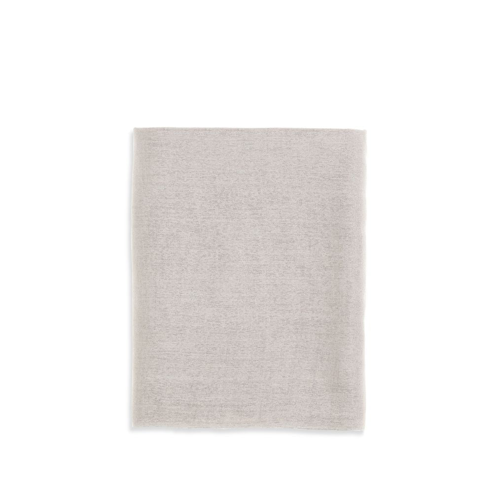 Scarf by Brunello Cucinelli for women in polyamide silk cashmere & capra leather beige presents a cosy silhouette, artfully capturing the sophisticated design and premium aesthetic of the Polyamide Silk Cashmere & Capra Leather Scarf.