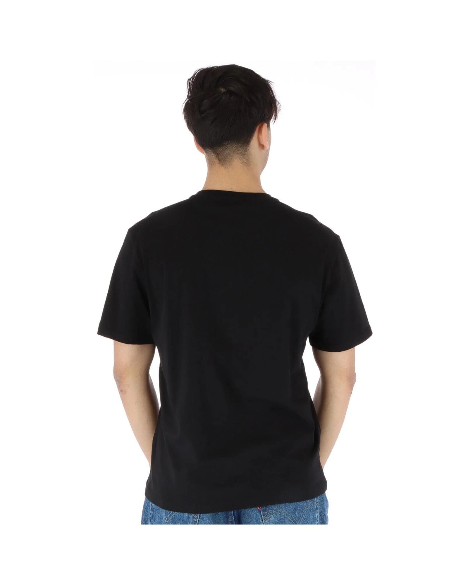 T-Shirt by North Sails for men in cotton black features an on trend silhouette, perfectly showcasing a on trend and for an elevated aesthetic.