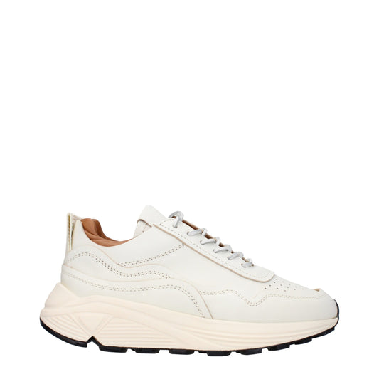 Sneakers by Buttero for men in leather & rubber white features an timeless silhouette from the Men's Low Top Leather & Rubber Sneakers collection, showcasing a signature low-top style with an timeless finish.