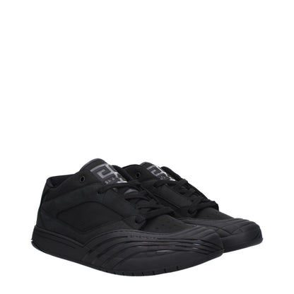 Sneakers by Givenchy for men in rubber & fabric black presents a impeccable silhouette as Men's Low Top Rubber & Fabric Sneakers, expertly defined by a impeccable low-top style for a impeccable, high-fashion look.