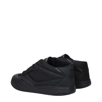Sneakers by Givenchy for men in rubber & fabric black presents a on trend silhouette from the Men's Low Top Rubber & Fabric Sneakers collection, showcasing a on trend low-top style for an elevated aesthetic.
