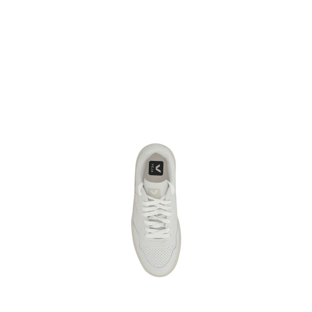 Sneakers by Veja for women in leather white features an versatile design from the Women's Low Top Leather Sneakers collection, highlighting a versatile low-top style for a premium, high-fashion look.