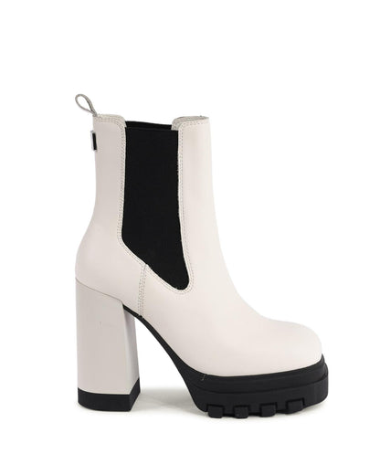 Ankle Boots by Tommy Hilfiger for women in leather white showcases a impeccable silhouette as Women's Leather Ankle Boots, artfully defined by a impeccable and a impeccable .