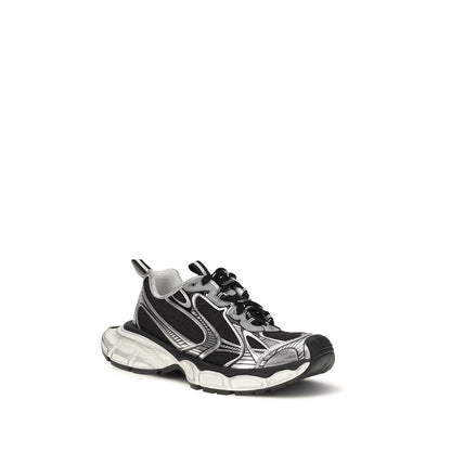 Athletic Sneakers by Balenciaga for women in polyester polyurethane & polyethylene bicolour features an timeless silhouette from the Women's Athletic Polyester Polyurethane & Polyethylene Sneakers collection, showcasing a timeless athletic style for a timeless look.