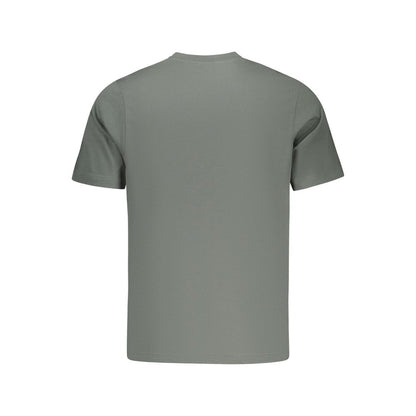 T-Shirt by North Sails for men in cotton green & print features an edgy silhouette, meticulously detailed with a sophisticated and crew neckline for a truly edgy finish.