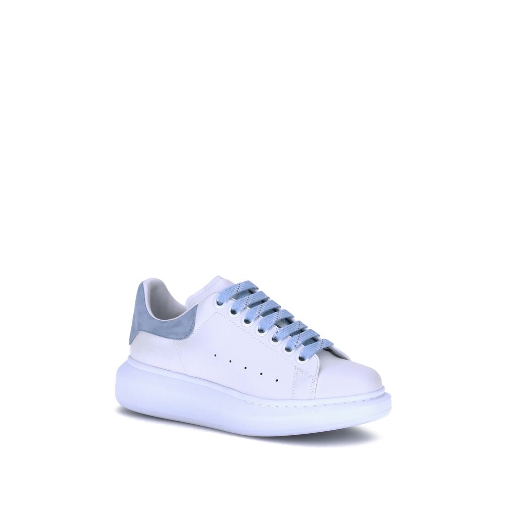 Sneakers by Alexander McQueen for women in bos taurus calf leather blue features an versatile design from the Women's Fashion Bos Taurus Calf Leather Sneakers collection, highlighting a versatile fashion style for a premium, high-fashion look.
