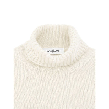 Sweater by Gran Sasso for men in wool white showcases an masterful silhouette, artfully detailed with a masterful turtle neckline and for a sophisticated, premium finish.