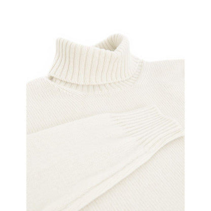 Sweater by Gran Sasso for men in wool white showcases a downtown chic silhouette, artfully finished with a downtown chic turtle neckline and for a sophisticated, high-end look.
