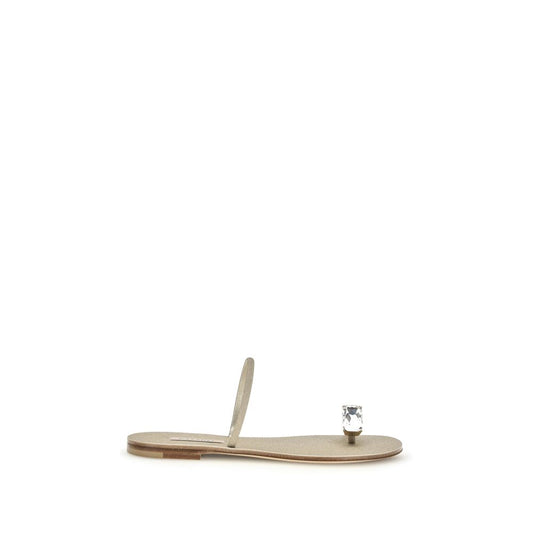 Flat Sandals by Casadei for women in bos taurus calf leather gold features an exquisite silhouette, showcasing the exquisite Women's Bos Taurus Calf Leather Flat Sandals with a flat and .