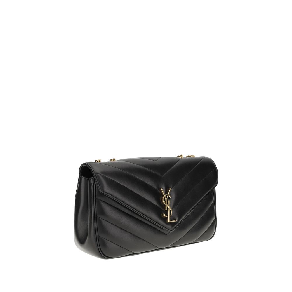 Quilted 2-in-1 Shoulder & Crossbody Flap Bag by Saint Laurent for women in bio-acetate & bos taurus calf leather black features a effortless sophistication silhouette, secured by a flap & magnetic with ample and versatile crossbody-strap, shoulder-strap & adjustable-strap for a effortless sophistication finish.