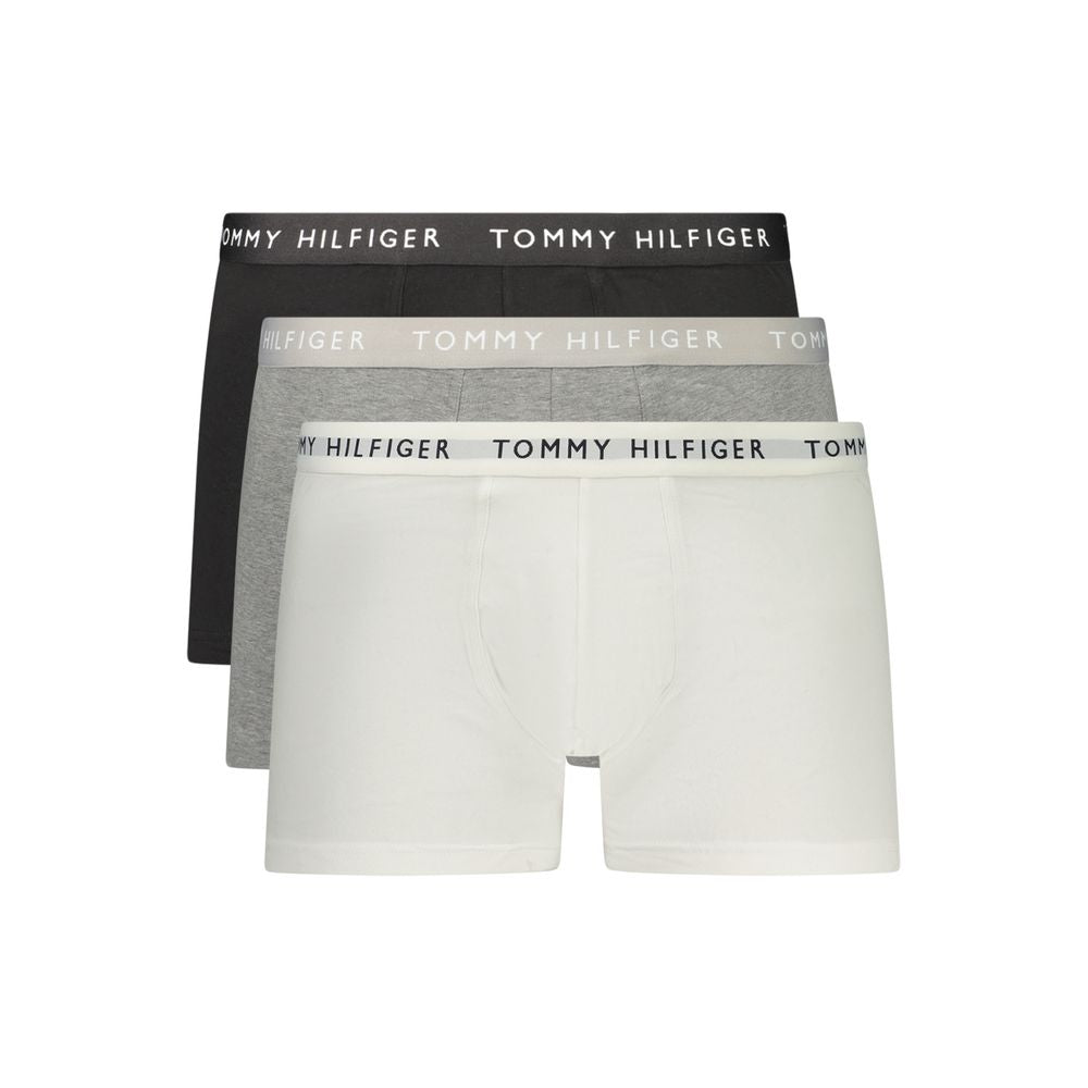 Underwear Boxer Shorts by Tommy Hilfiger for men in cotton black, gray, white & print presents a nuanced silhouette from the Men's Cotton Underwear Boxer Shorts collection, emphasizing a nuanced fit with [Mens Bottoms] details.