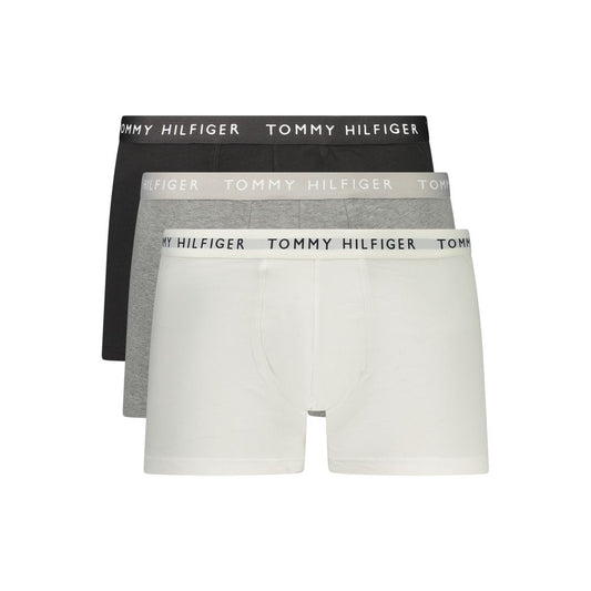 Underwear Boxer Shorts by Tommy Hilfiger for men in cotton black, gray, white & print presents a nuanced silhouette from the Men's Cotton Underwear Boxer Shorts collection, emphasizing a nuanced fit with [Mens Bottoms] details.