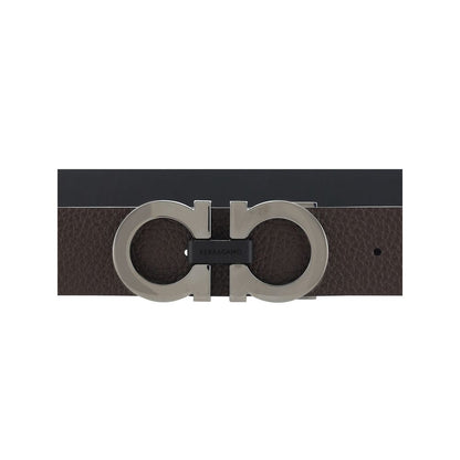 Belt by Ferragamo for men in bos taurus calf leather black features an artisanal silhouette, showcasing the artisanal craftsmanship of the Gancini Bos Taurus Calf Leather Belt collection for a artisanal finish.