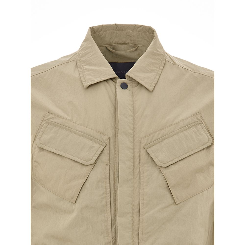 Overcoat by Paul & Shark for men in poly nylon fabric beige showcases a enveloping silhouette, detailed with distinctive pockets & insulated and a enveloping .