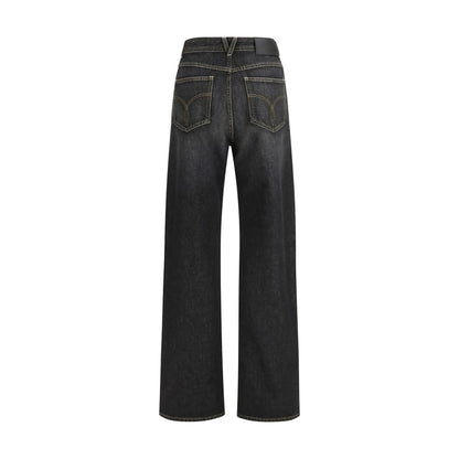 Jeans by Versace for women in cotton denim black features an sophisticated and straight-leg & regular-fit with a precise long, creating a sophisticated and sophisticated silhouette.