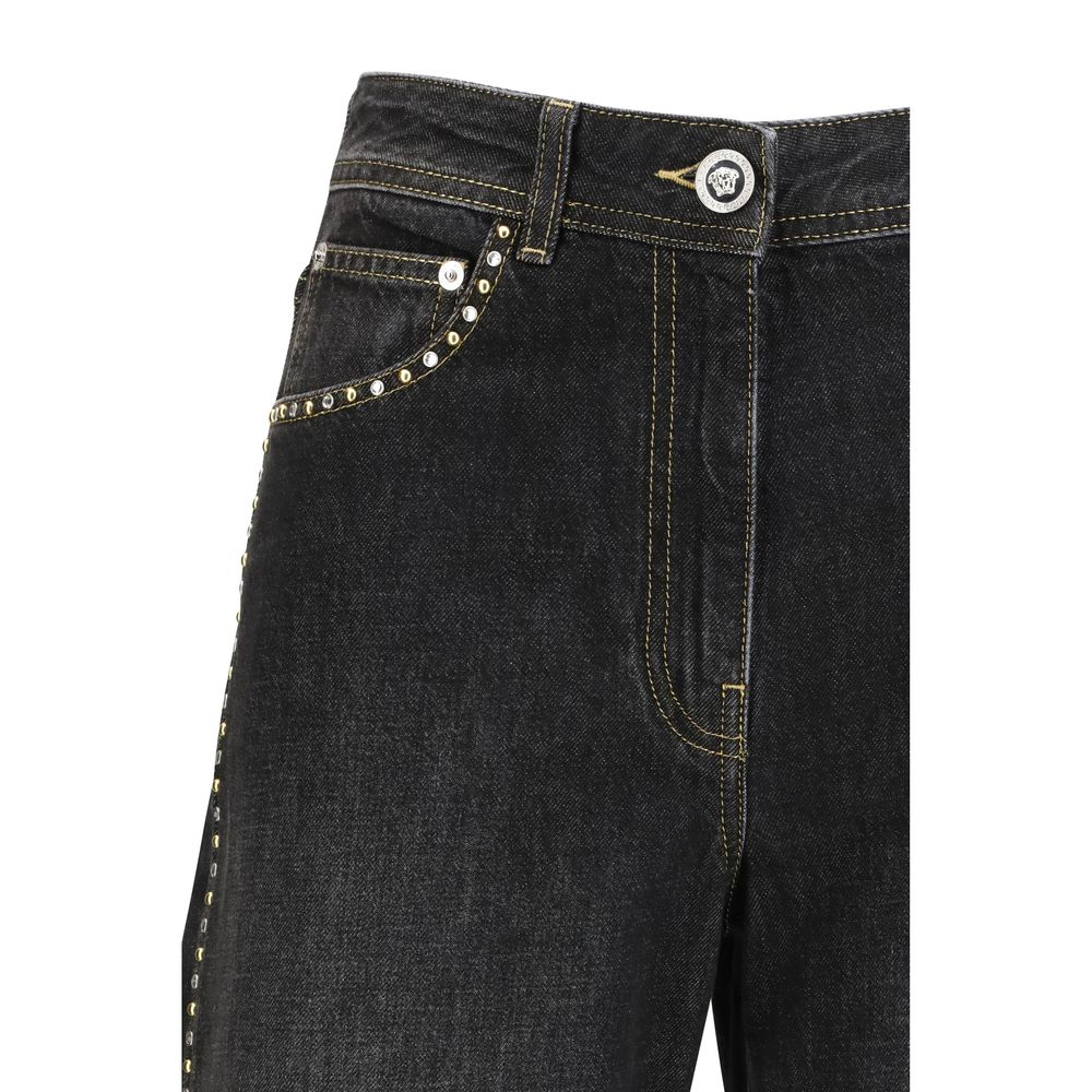 Jeans by Versace for women in cotton denim black features a refined silhouette with a refined straight-leg & regular-fit, defined by a and a refined long for a refined finish.