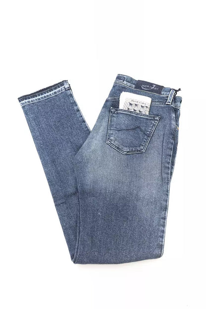 Jeans by Jacob Cohen for women in denim cotton blue features an sophisticated and slim with a precise long, creating a sophisticated and sophisticated silhouette.