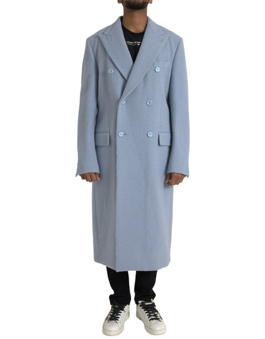 This Dolce & Gabbana men cashmere Trench Coat in light-blue presents a high style silhouette, meticulously detailed with and a high style lapel neckline for a sophisticated, timeless look.