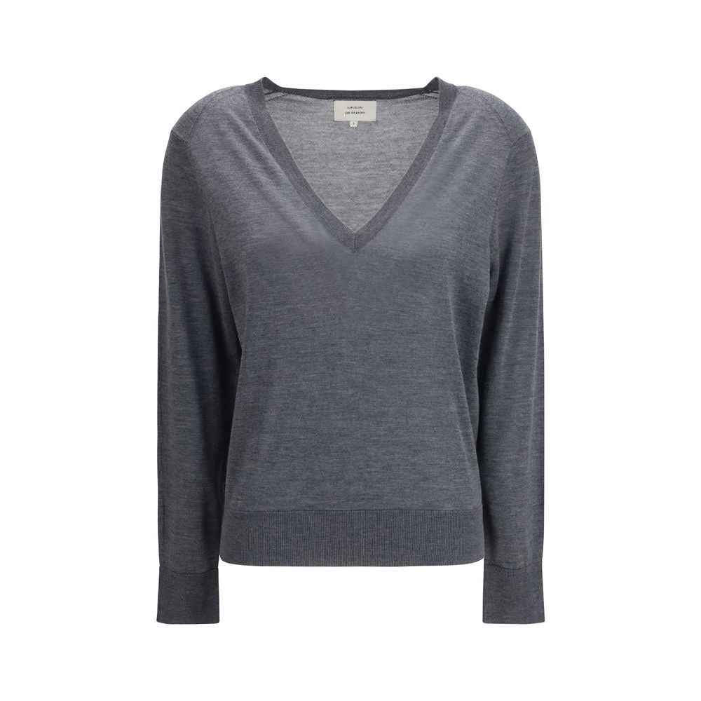 Sweater by Loulou De Saison for women in cashmere gray showcases an masterful silhouette, artfully detailed with a masterful v-neck neckline and for a sophisticated, premium finish.