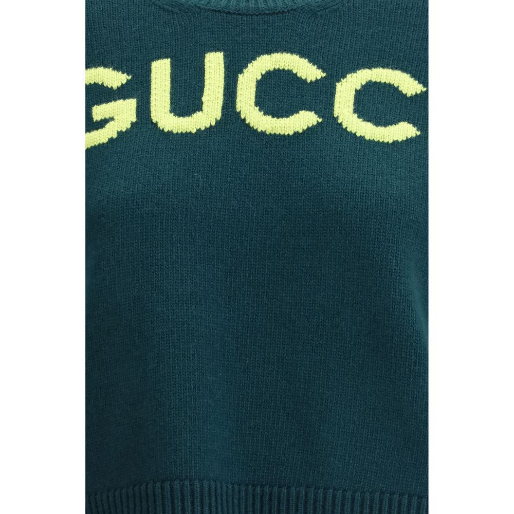 Activewear T-Shirt by Gucci for women in wool bicolour presents a kinetic silhouette, showcasing the kinetic and alongside functional for a premium, athletic look.