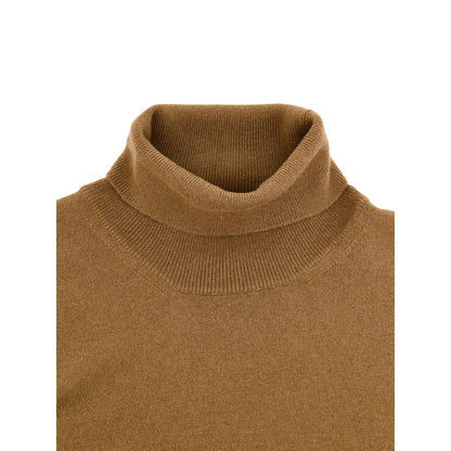 Sweater by Gran Sasso for men in cashmere & viscose brown showcases a discreet silhouette, finished with a discreet turtle high-neck neckline and for a discreet look.