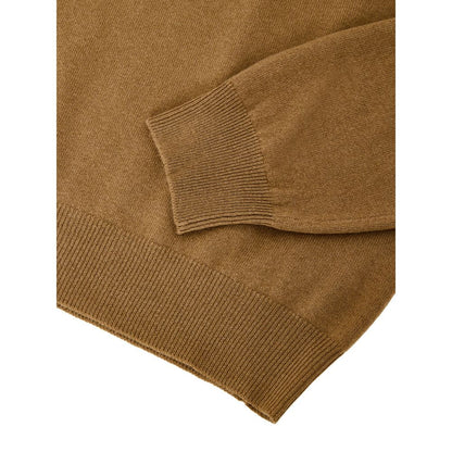 This Sweater by Gran Sasso for men in cashmere & viscose brown presents a understated silhouette, featuring a sophisticated turtle high-neck neckline and for a understated finish.