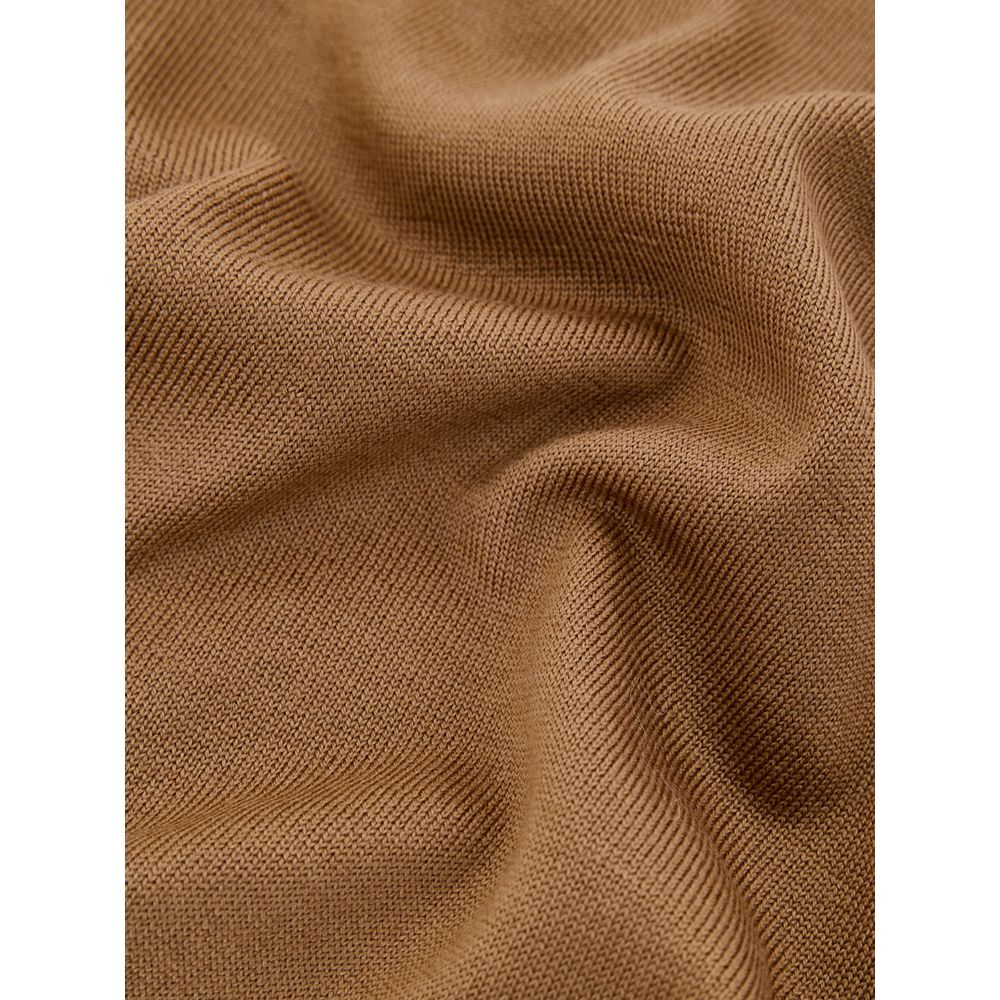 Sweatshirt by Gran Sasso for men in cashmere & viscose brown features an exquisite silhouette, showcasing and round neckline details for a exquisite look.