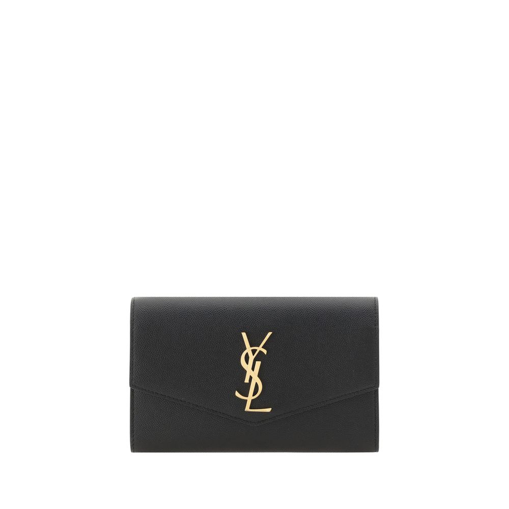 Compact Shoulder Clutch Bag by Saint Laurent for women in bos taurus calf leather black & gold showcases a enviable silhouette, artfully detailed with a secure magnetic & button, organized cardholder, and versatile shoulder-strap for a enviable look.
