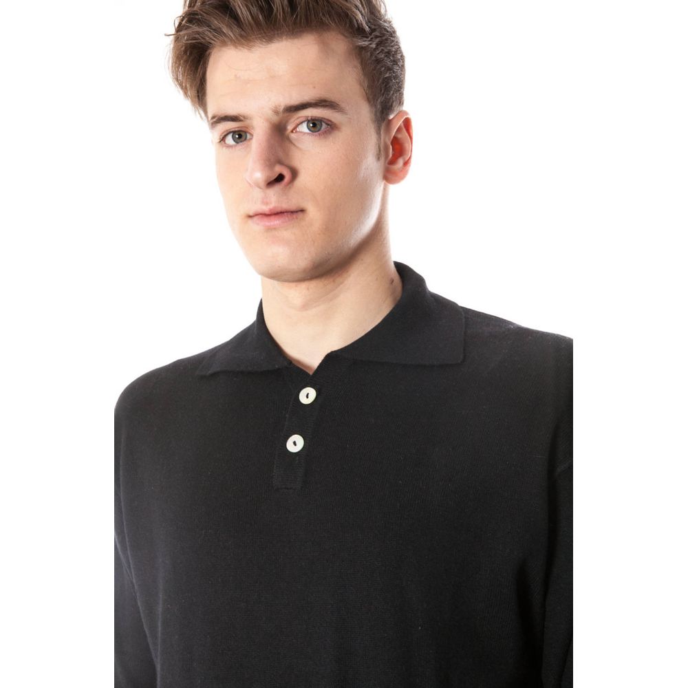 Sweatshirt by Yuko for men in cashmere polyester blend black & brown features an exquisite silhouette, showcasing and details for a exquisite look.