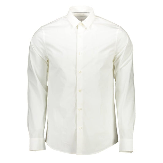 Shirt by Calvin Klein for men in stretch cotton white features an polished silhouette, showcasing a sophisticated and long-sleeve detail for a truly polished finish.