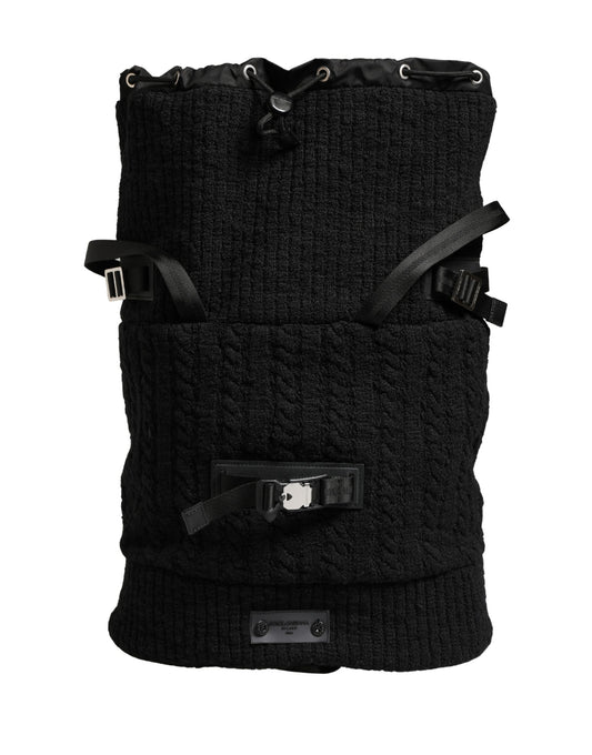 Backpack by Dolce & Gabbana for men in leather virgin wool & nylon black features an stately silhouette from the Leather Virgin Wool Nylon Backpack range, with a secure zipper, ample , and versatile backpack-strap.
