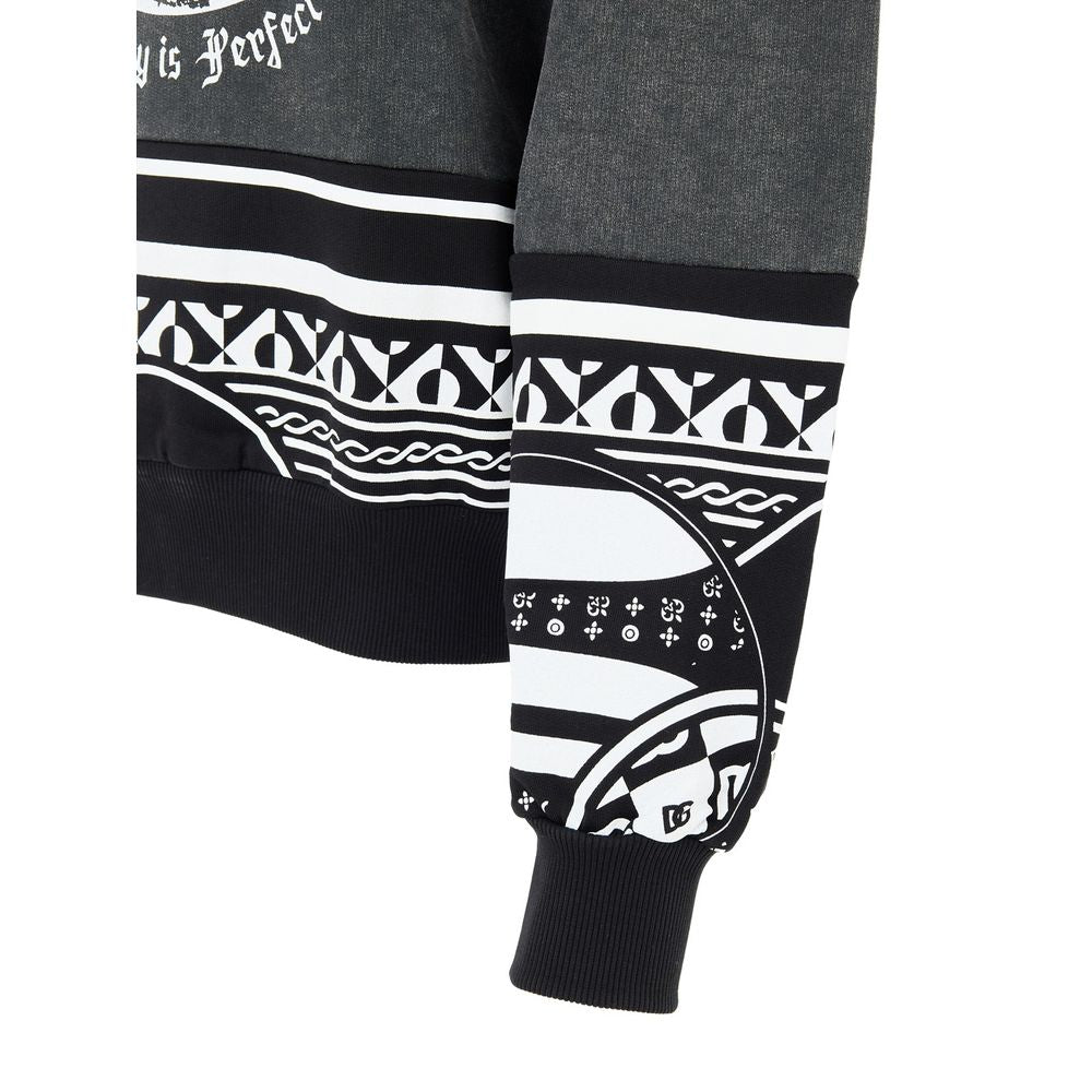 Sweatshirt by Dolce & Gabbana for men in cotton black & print features a unrivaled silhouette with a refined crew neckline and unrivaled detailing for a sophisticated look.