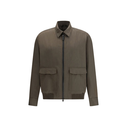 Overcoat by Brioni for men in wool bicolour showcases a enveloping silhouette, detailed with distinctive pockets and a enveloping shirt-collar neckline.