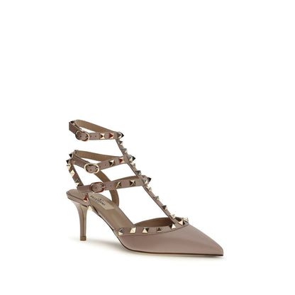 This Mid-Heel Stiletto Pumps Heels by Valentino Garavani for women in bos taurus calfskin leather multicolor presents a effortlessly chic silhouette from the Rockstud Women's Bos Taurus Calfskin Leather Mid-Heel Stiletto Pumps Heels collection, featuring a effortlessly chic stiletto mid-heel and effortlessly chic pointed toe style.