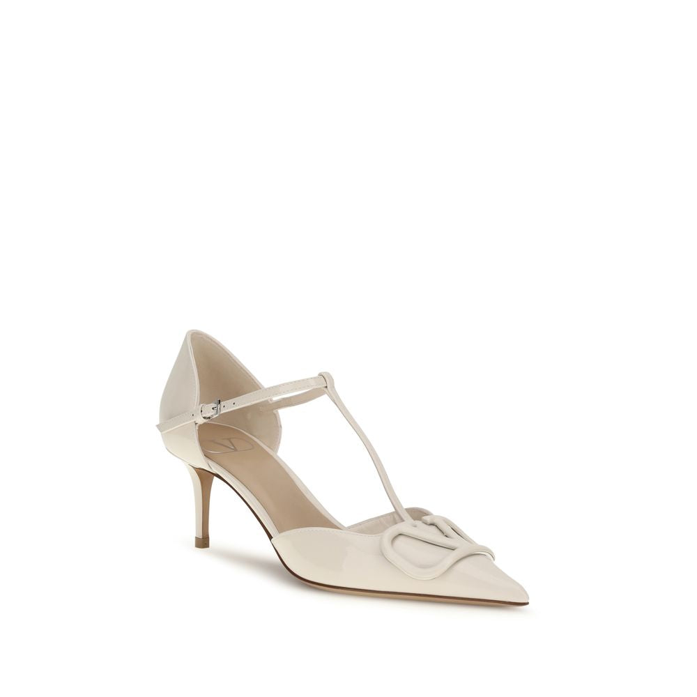 High-Heel Pumps Heels by Valentino Garavani for women in bos taurus calf patent leather black & signature features a effortless chic silhouette, showcasing the V Logo Women's Bos Taurus Calf Patent Leather High-Heel Pumps Heels design with a effortless chic high-heel and for a effortless chic finish.