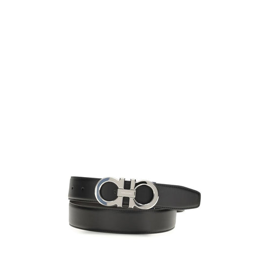 Belt by Ferragamo for men in bos taurus calf leather black & silver features a versatile silhouette, artfully showcasing the versatile design of the Gancini Bos Taurus Calf Leather Belt for a sophisticated, premium finish.
