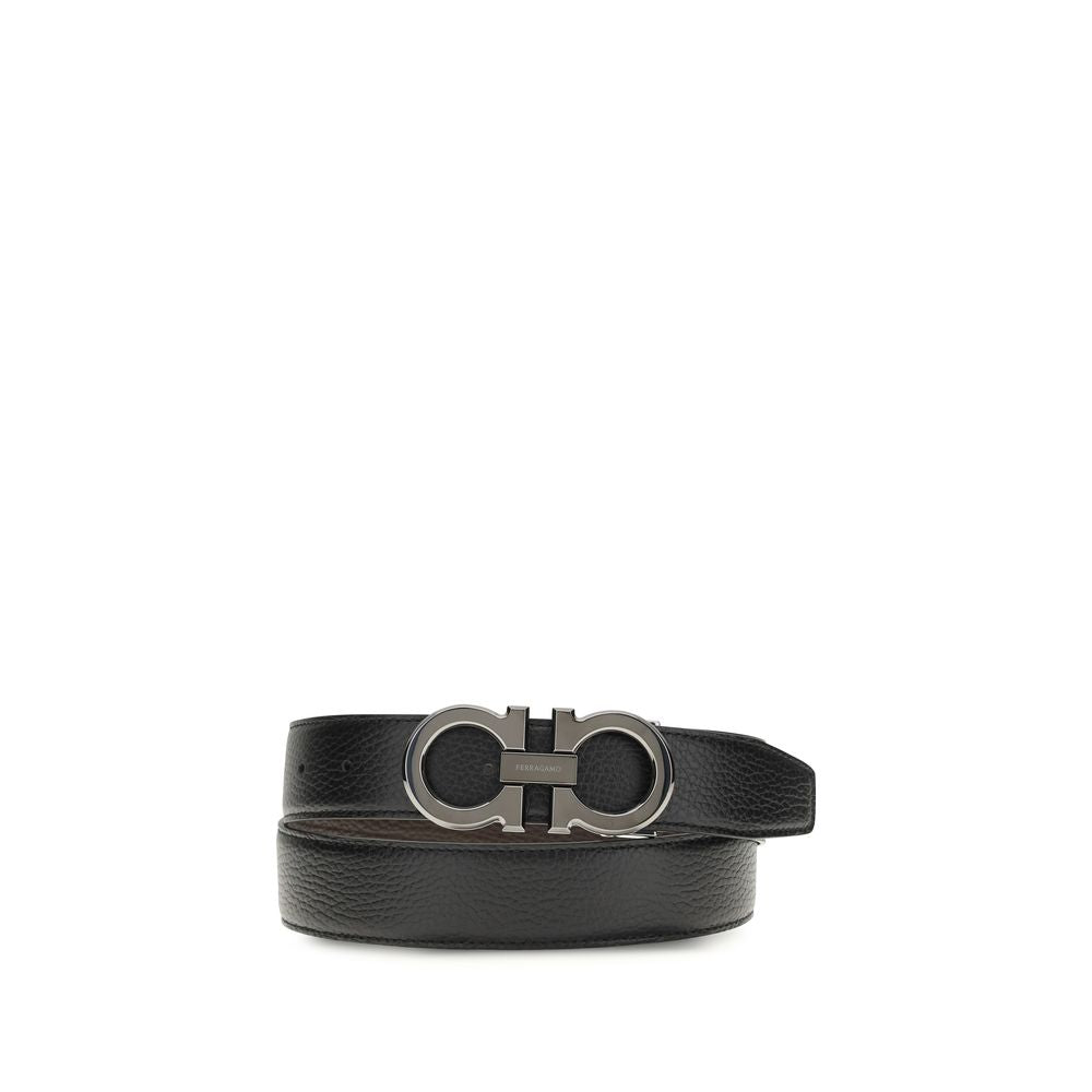 Belt by Ferragamo for men in bos taurus grained calfskin leather black features an artisanal finish, elegantly showcasing the signature style and artisanal craftsmanship of the Gancini Bos Taurus Grained Calfskin Leather Belt design.