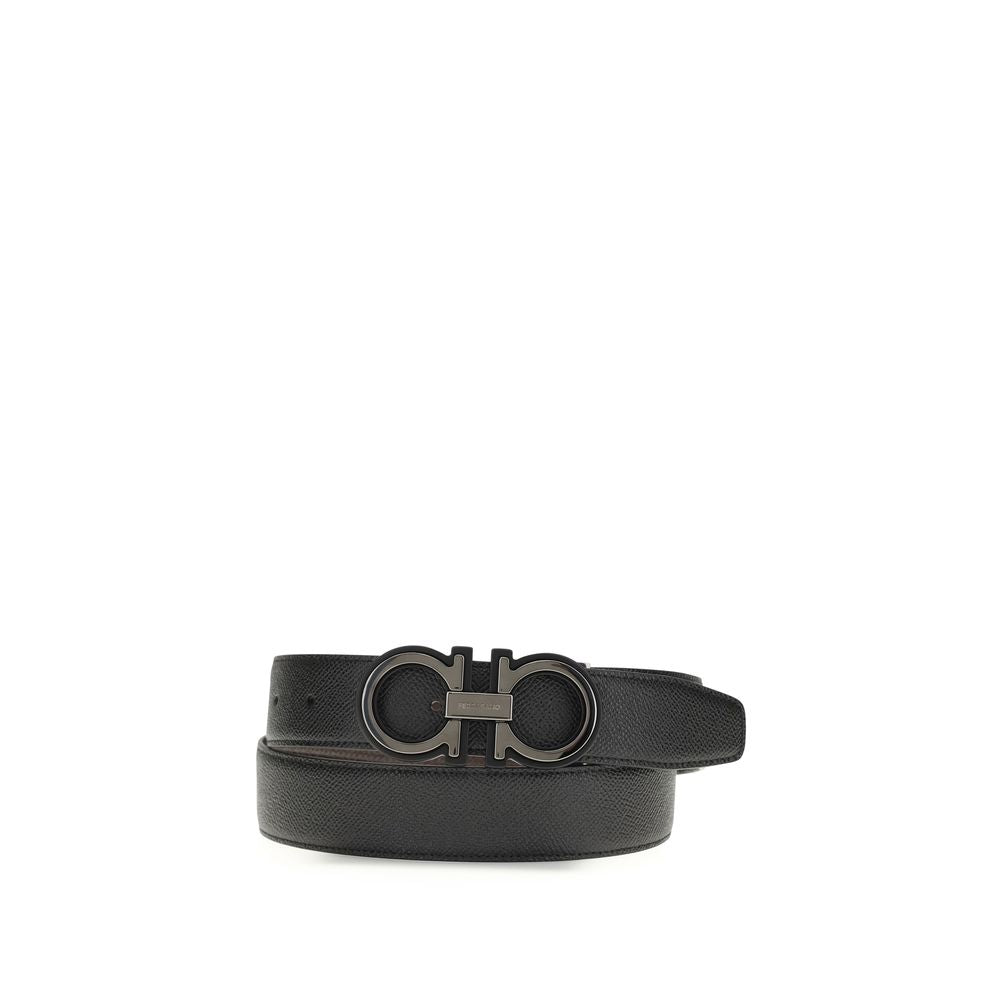 Belt by Ferragamo for men in bos taurus calfskin leather black features a bohemian chic silhouette, showcasing the bohemian chic Gancini Bos Taurus Calfskin Leather Belt design with a sophisticated bohemian chic finish.