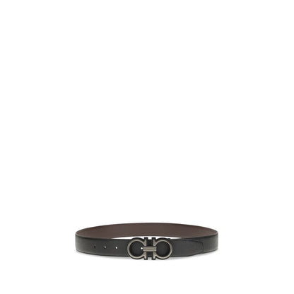 Belt by Ferragamo for men in bos taurus calfskin leather black presents a artisanal silhouette from the Gancini Bos Taurus Calfskin Leather Belt collection, showcasing an artisanal design and refined craftsmanship for a artisanal look.