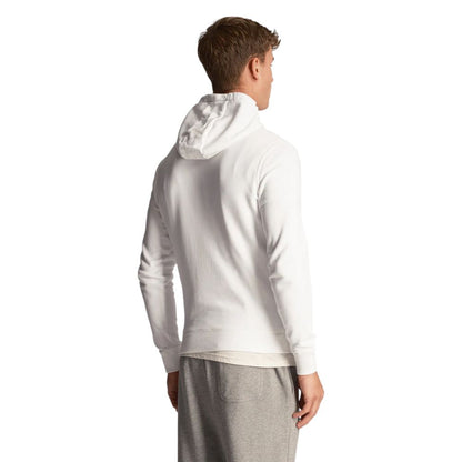 Hooded Hoodie by Lyle & Scott for men in cotton white features a edgy silhouette, detailed with a edgy hooded neckline and for a refined finish.