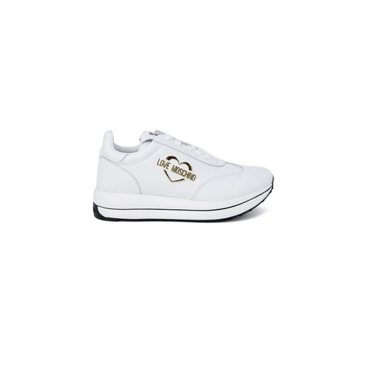 Sneakers by Love Moschino for women in synthetic leather white features an sumptuous design from the Women's Low-Top Casual Synthetic Leather Sneakers collection, highlighting a sumptuous low-top casual style for a premium, high-fashion look.