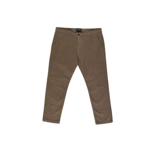 Trousers by Lyle & Scott for men in stretch cotton beige features a sculptural silhouette, showcasing a sculptural regular-fit and long with a sophisticated for a sculptural finish.