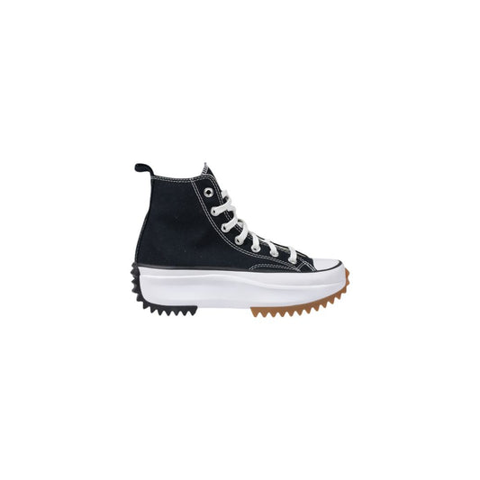 Sneakers by Converse for women in rubber & fabric black & white features an sumptuous design from the Women's Lightweight Casual Rubber & Fabric Sneakers collection, highlighting a sumptuous casual style for a premium, high-fashion look.