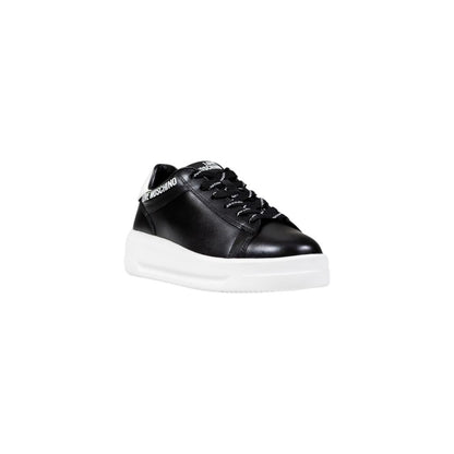 Sneakers by Love Moschino for women in synthetic black & white features a sumptuous design, perfectly showcasing the sumptuous casual style of this Women's Casual Synthetic Sneakers.