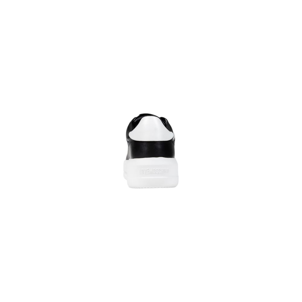 Sneakers by Love Moschino for women in synthetic black & white features an sumptuous silhouette, showcasing the premium Women's Casual Synthetic Sneakers in a sumptuous casual style that offers a sumptuous finish for refined style.