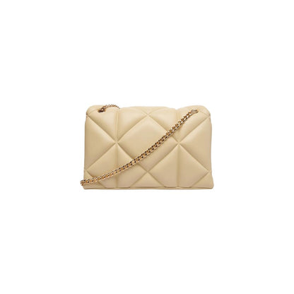 Medium Quilted Shoulder Handbag by Love Moschino for women in faux leather beige & gold features an refined silhouette, showcasing a secure , ample , and versatile shoulder-strap for a sophisticated refined aesthetic.